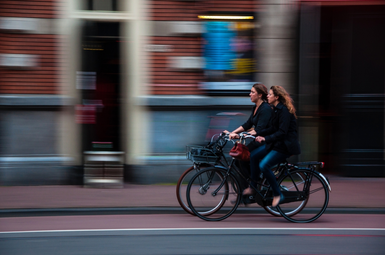 photo d'illustration femmes à vélo