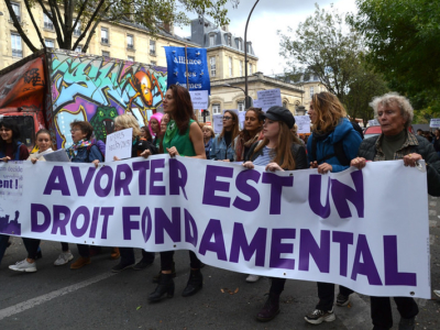 constitutionnaliser droit à l'avortement